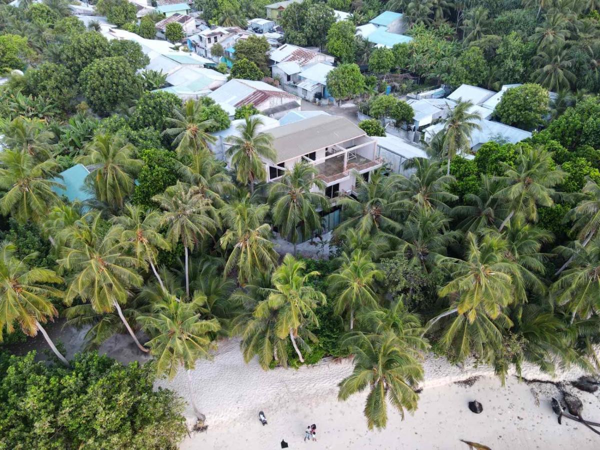 Finolhu Beach Guest House Фелидху Экстерьер фото