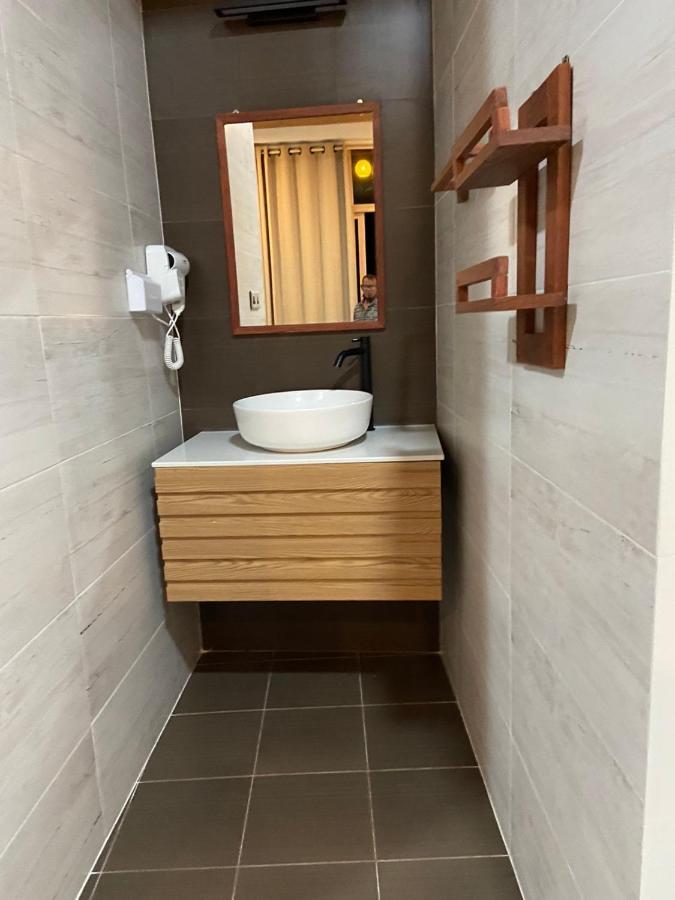 Finolhu Beach Guest House Фелидху Экстерьер фото